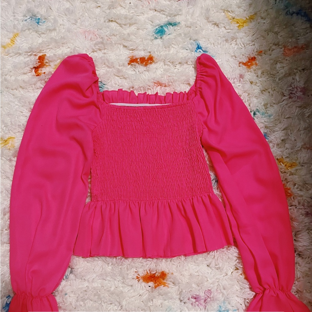 The cutest HOT PINK blouse for any occasion💗💖💞